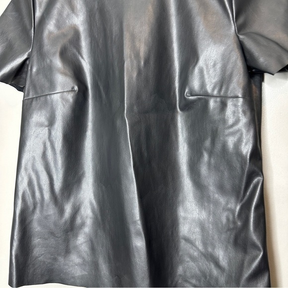 BAILEY 44 'HARDY' Black Faux Leather Tee - Picture 3 of 9